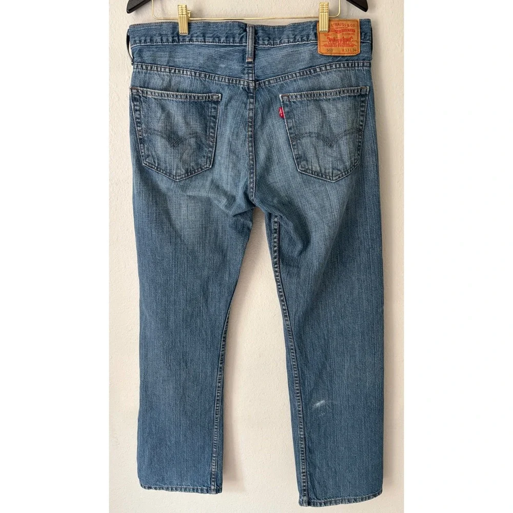 Levis levi 569